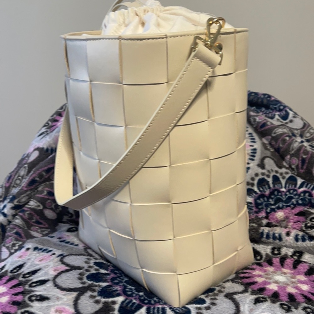 Robert Rossi Florence Bucket shoulder bag